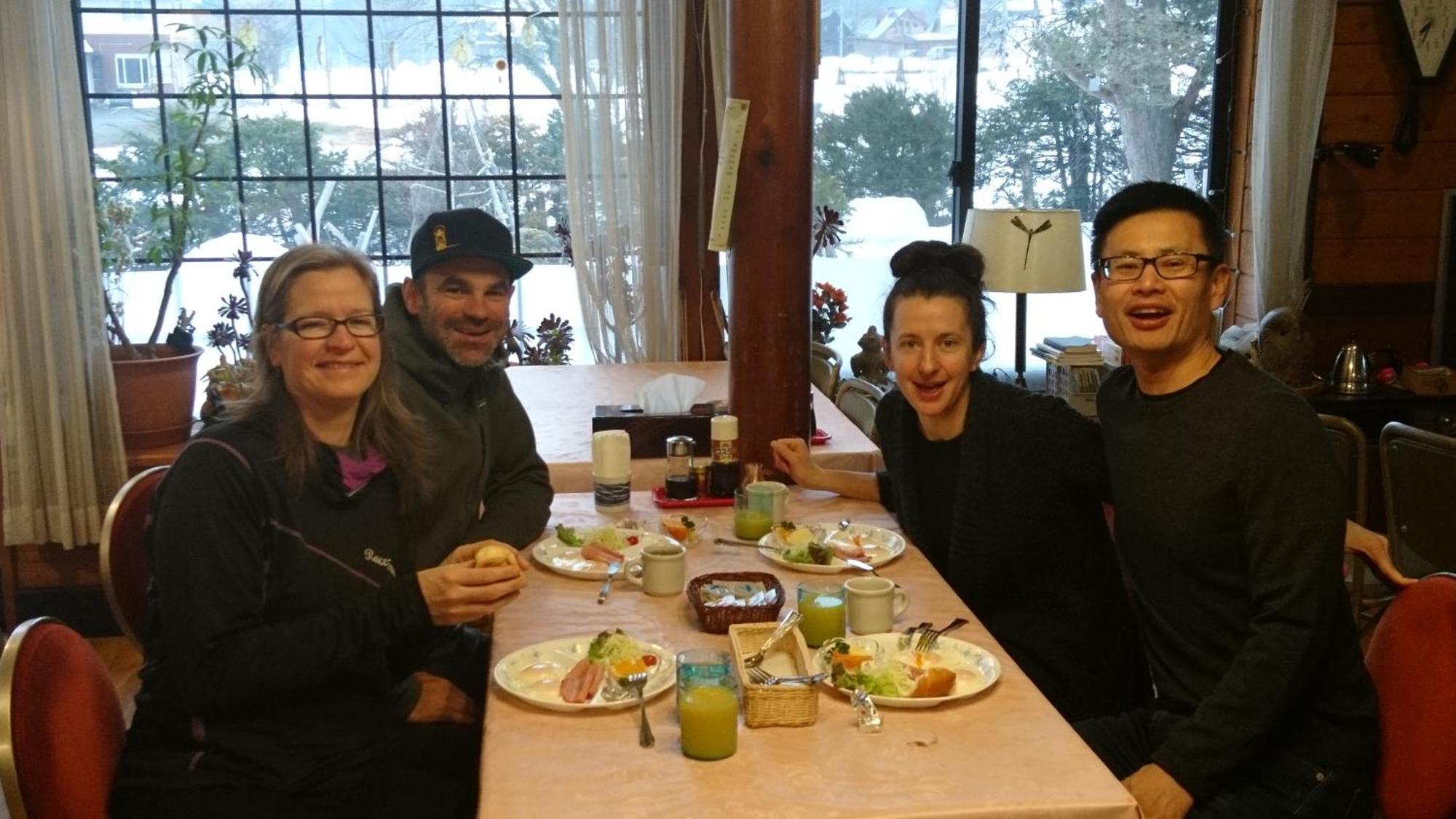 Country Inn Kashiwabara Hakuba Eksteriør billede